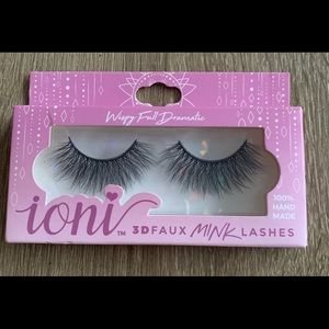3 for $15 🌸 Ioni 3D faux mink lashes